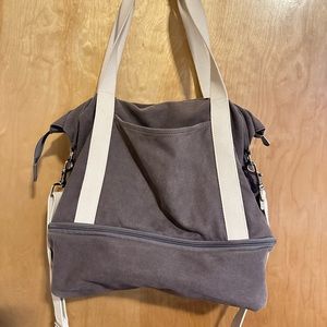 Lo & Sons Catalina Deluxe Tote